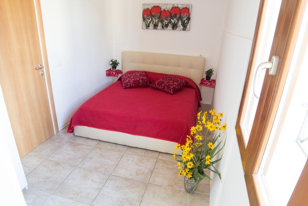 פולוניקה Affittacamere Casa Brajan מראה חיצוני תמונה