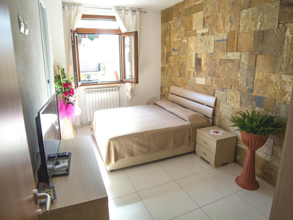 פולוניקה Affittacamere Casa Brajan מראה חיצוני תמונה
